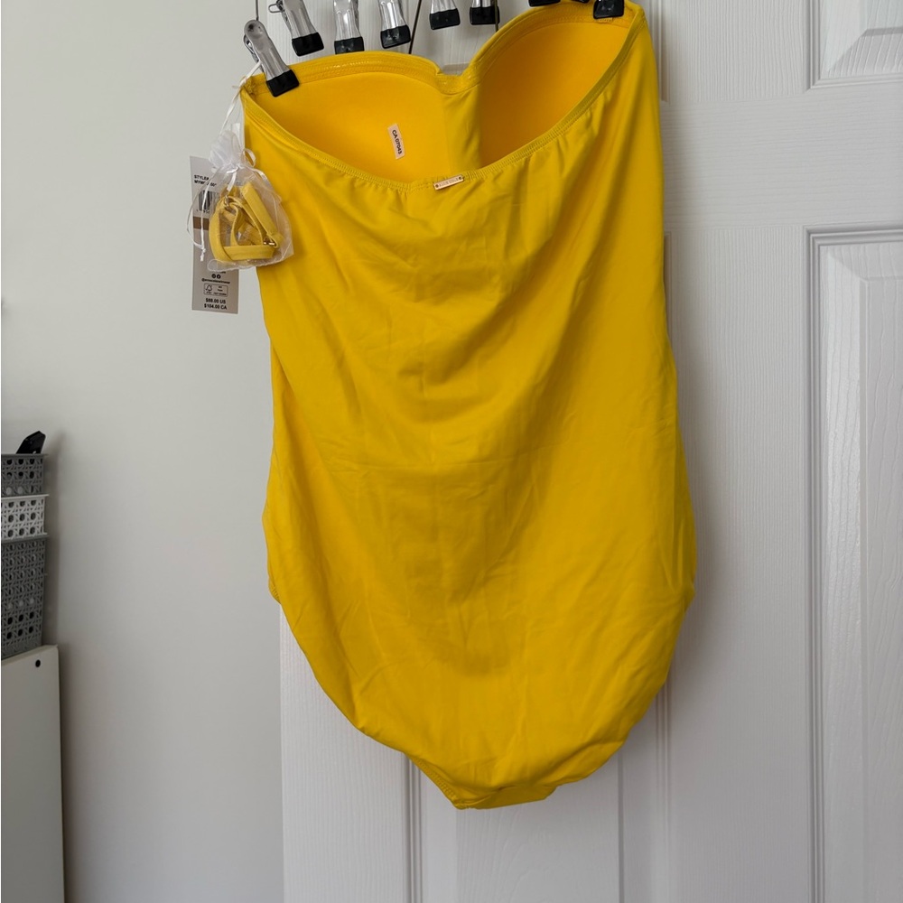 NWT Anne Cole Sunny Yellow Ruched One-Piece Swimsuit - Picture 3 of 5